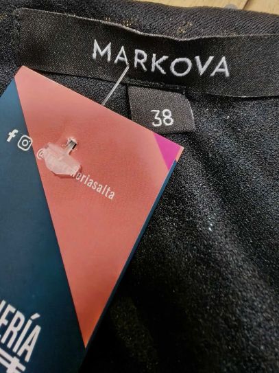 TOP BICOLOR - MARKOVA, imagen 4 de 4