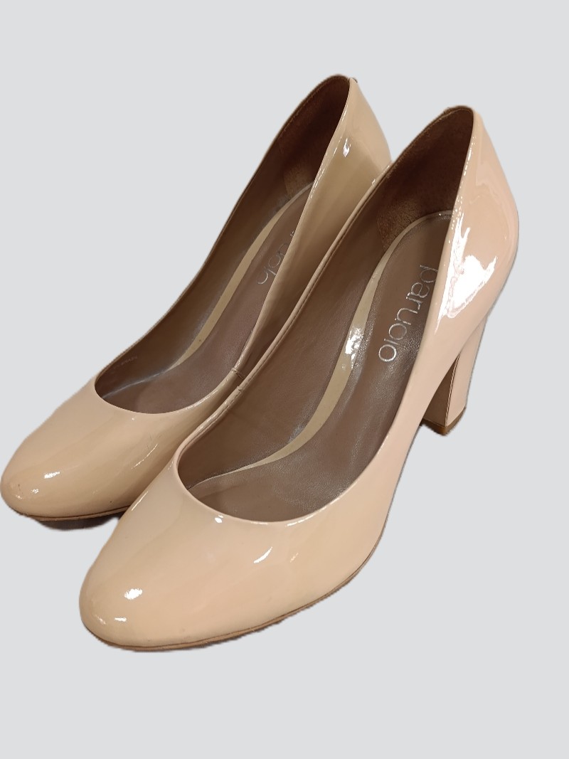 ESTILETTOS - PARUOLO