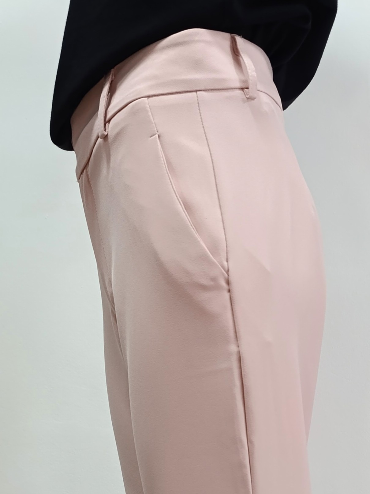 PANTALON - ZHOUE (NUEVO CON ETIQUETA), imagen 3 de 4