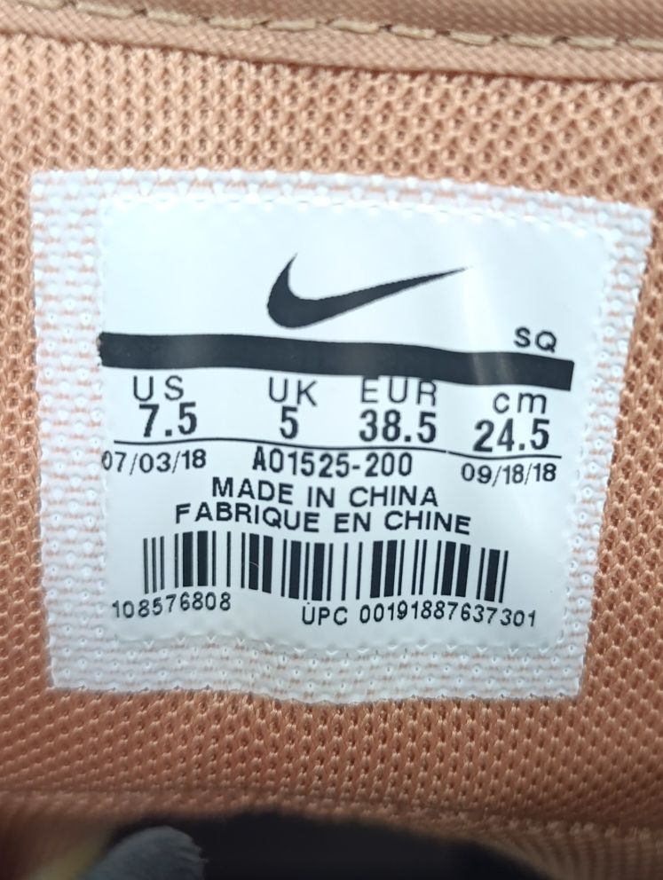 ZAPATILLAS - NIKE (NUEVAS CON ETIQUETA), imagen 6 de 6