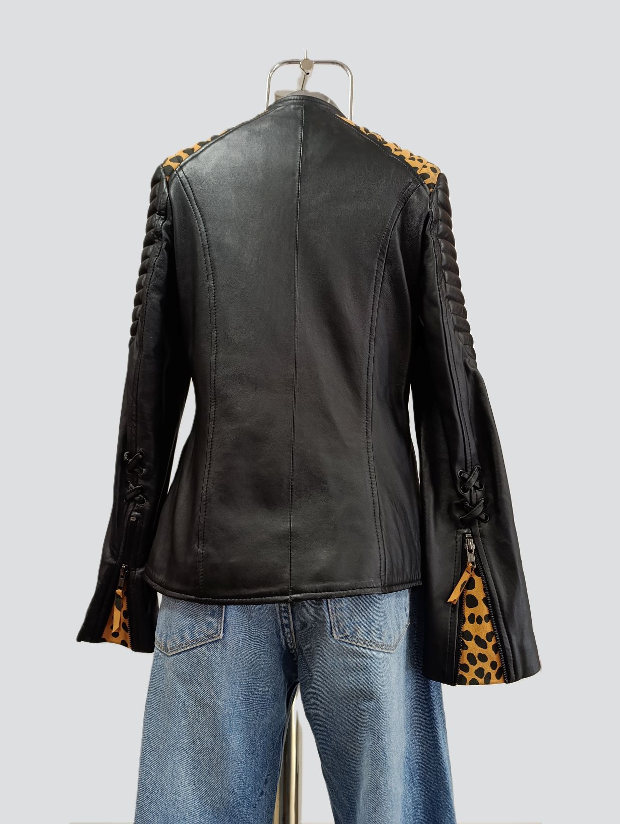 CHAQUETA 100% CUERO  - DEMU, imagen 2 de 4