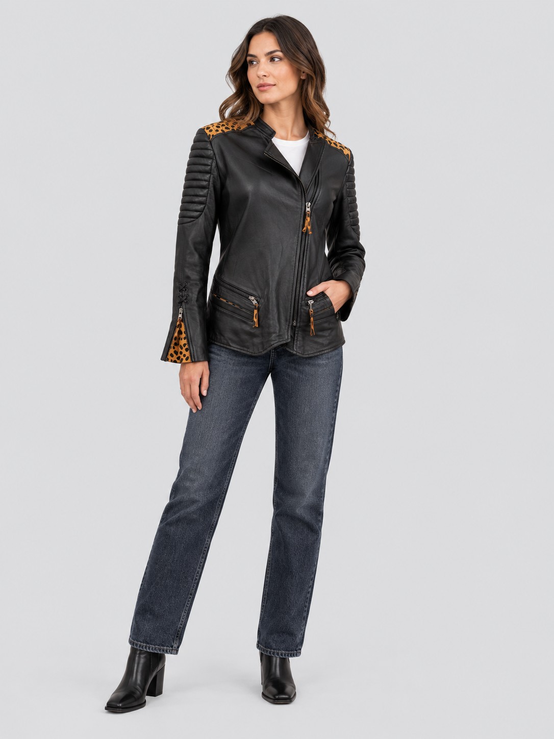 CHAQUETA 100% CUERO  - DEMU, imagen 1 de 4