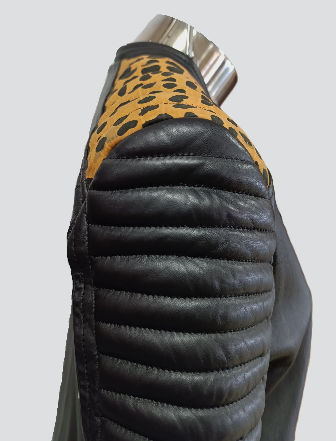 CHAQUETA 100% CUERO  - DEMU, imagen 5 de 7